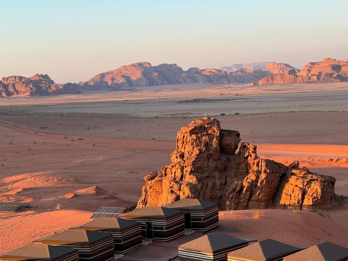 Wadi Rum Eagle Luxury Camp Exterior foto