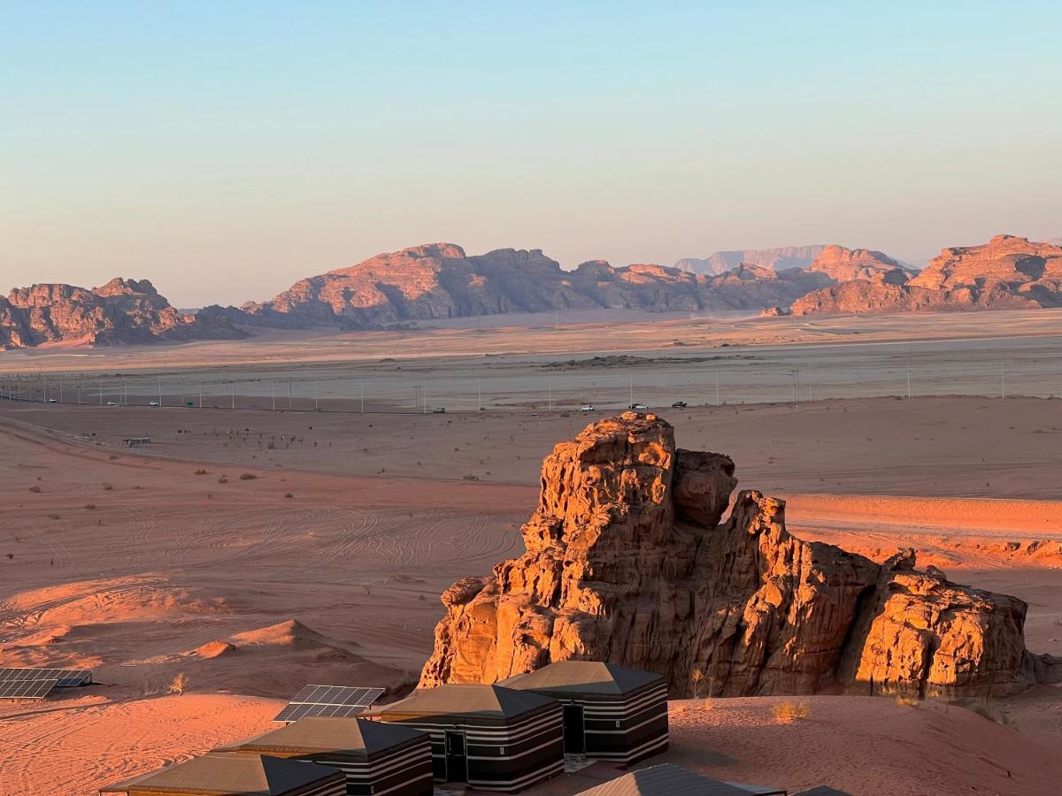 Wadi Rum Eagle Luxury Camp Exterior foto