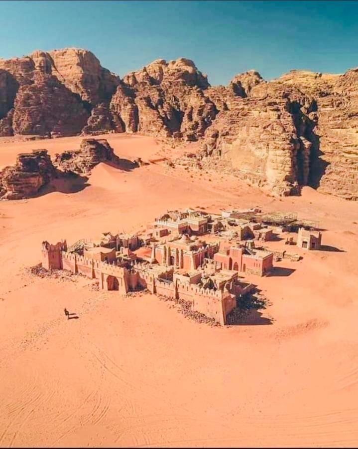 Wadi Rum Eagle Luxury Camp Exterior foto