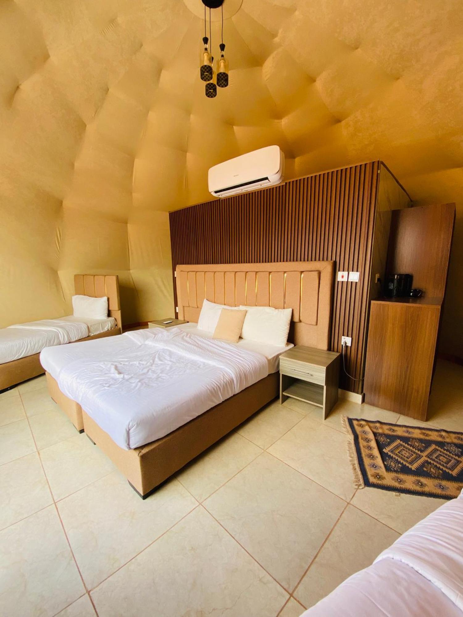 Wadi Rum Eagle Luxury Camp Exterior foto