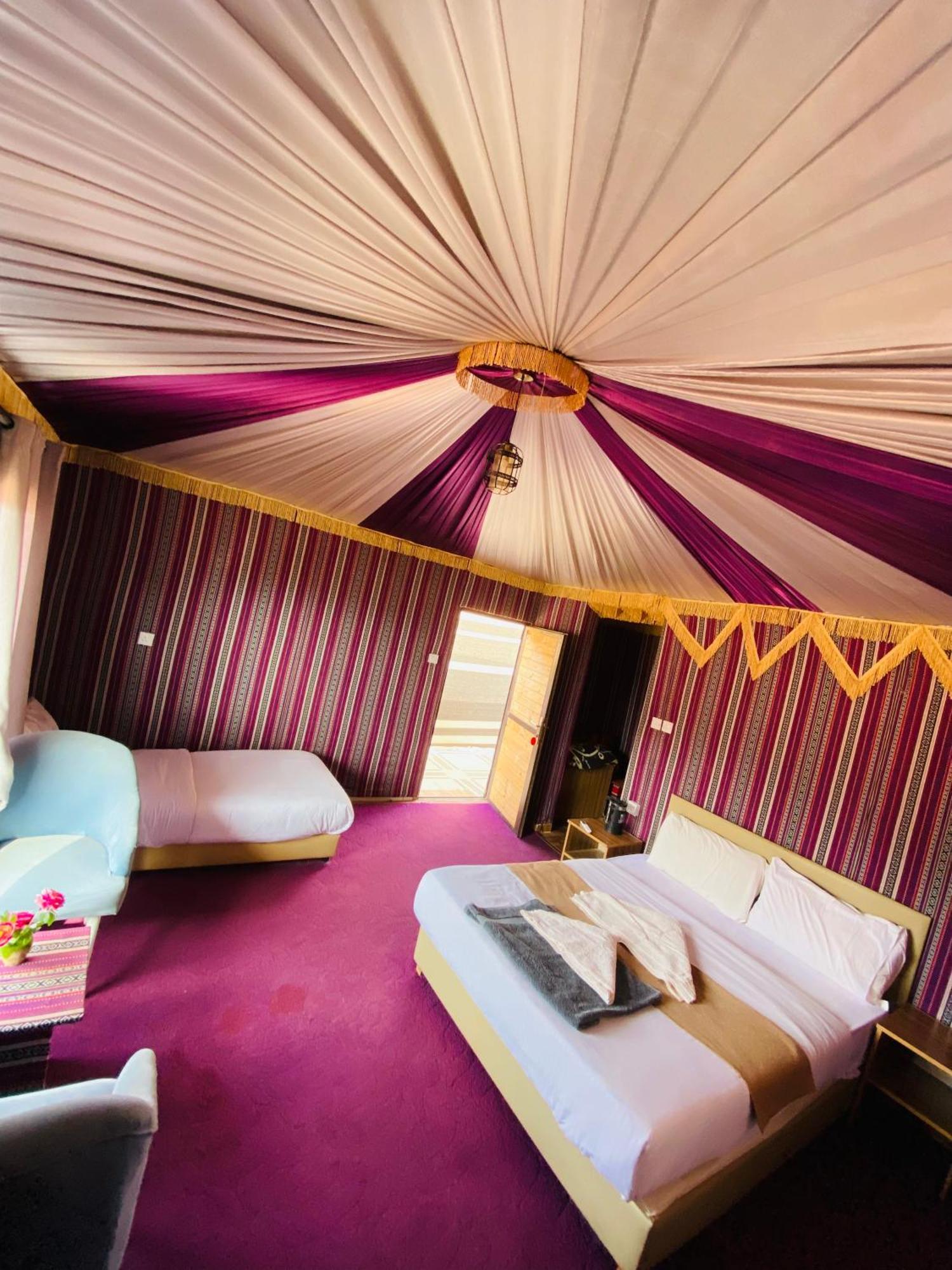 Wadi Rum Eagle Luxury Camp Exterior foto